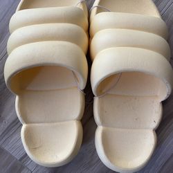 Foam Slippers