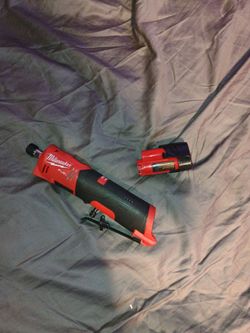 Milwaukee Fuel Cordless Die Grinder with Battery