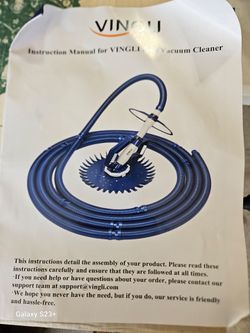 Pool vacuum cleaner