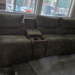 Couch With Electric Recliners