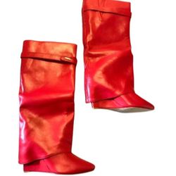 NWT- LISHAN WOMENS SZ 10 STUCK ON YOU WEDGE BOOT IN (RED)