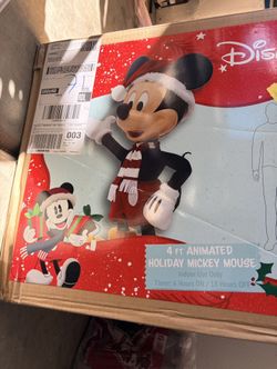 Animatronic Mickey Mouse Christmas Decoration