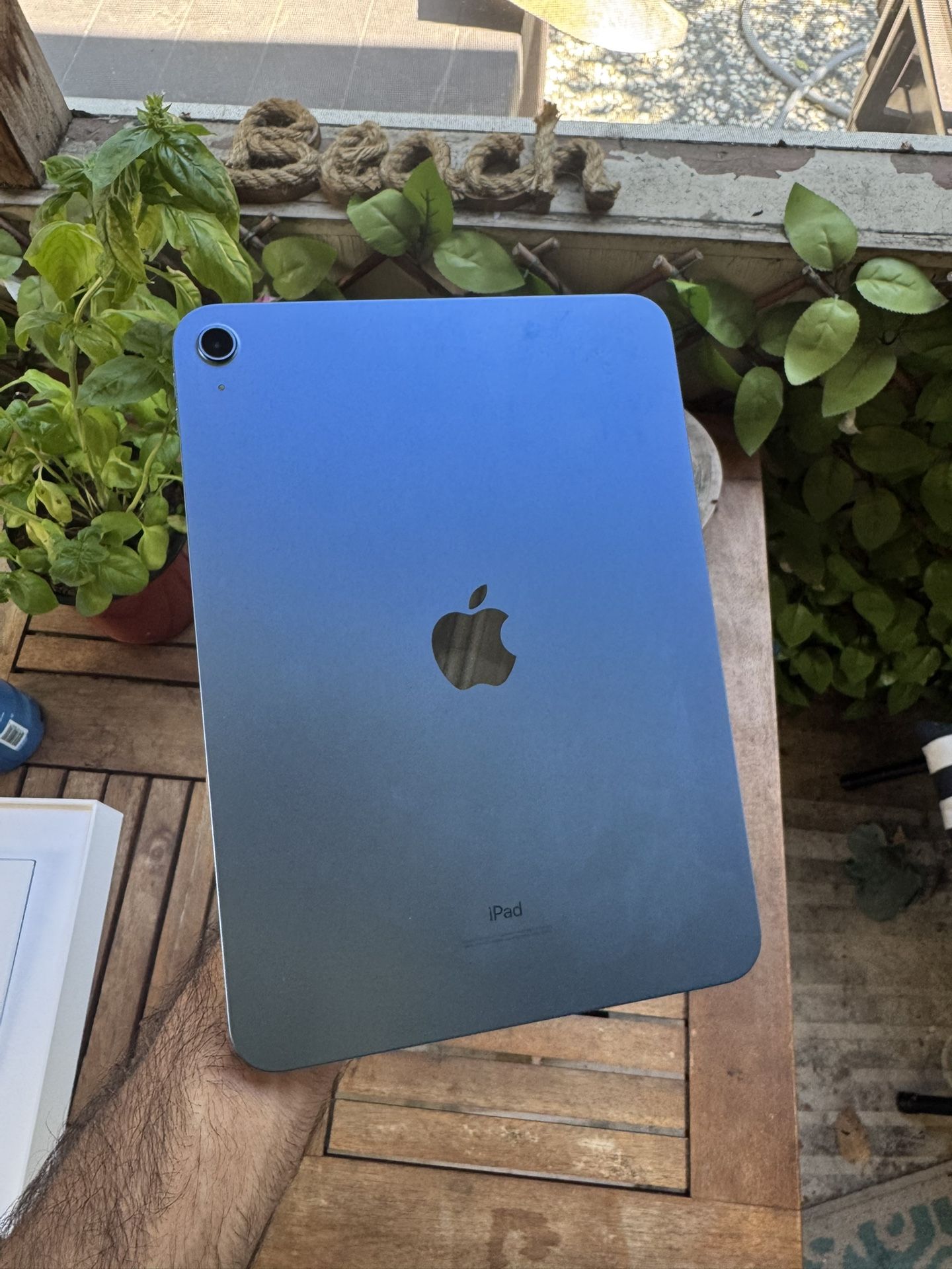 iPad 10th Gen 