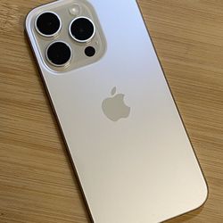 iPhone 15 Pro Fully Unlocked 