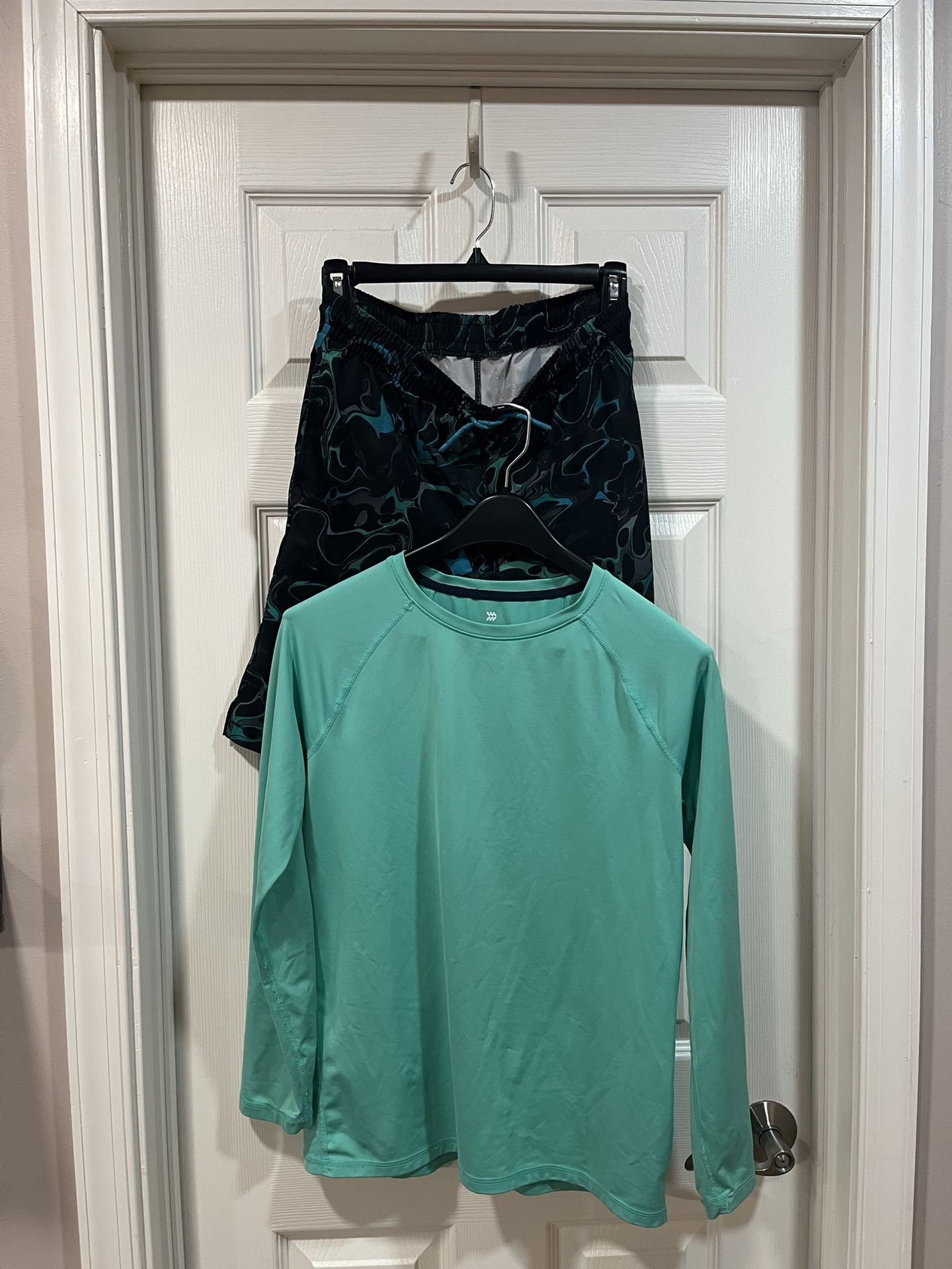 Kids All in Motion 2-Piece Rash Guard Swim Set, Size: XL (16)