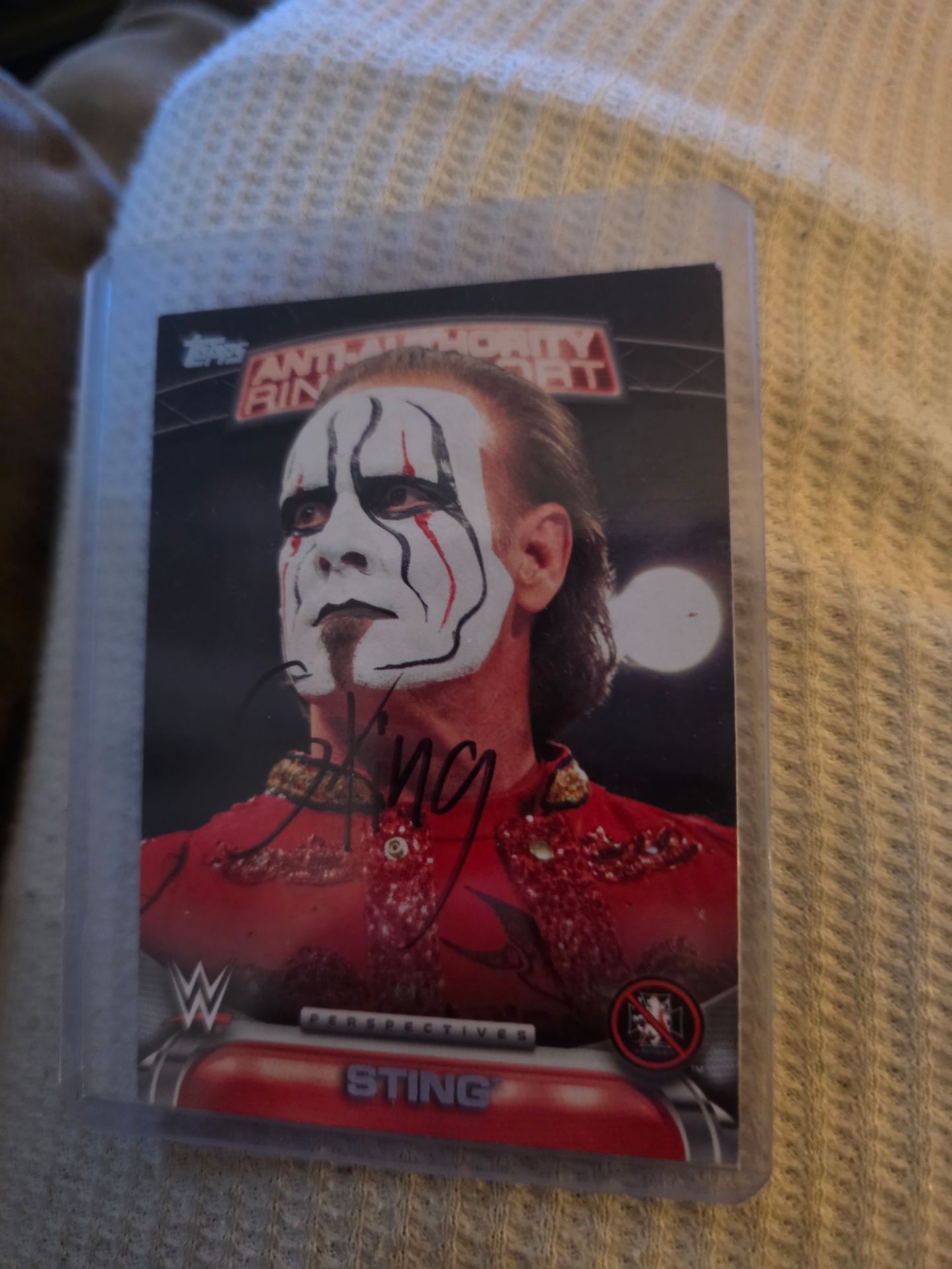 wwe sting autographed trading card