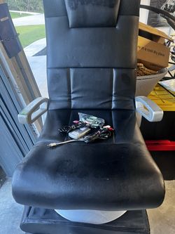 Gaming Chairs 
