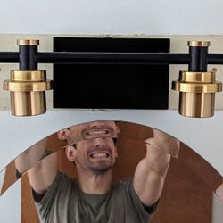 Bathroom vanity light