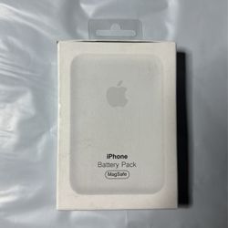 iPhone Battery Pack (MagSafe)