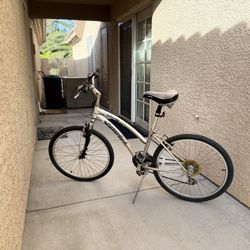 Wildwood Diamondback Women’s bike