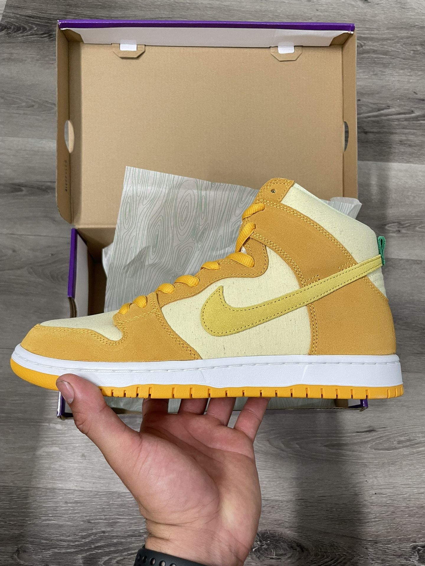 Nike SB Dunk High Pineapple