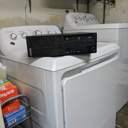 Lenovo ThinkCentre M72E SFF i5 16gb 500gb SSD