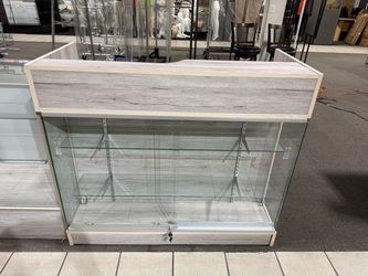 Ledge counter showcase 4 foot