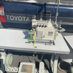 Sewing Machine Máquina De  Overlook Ex 