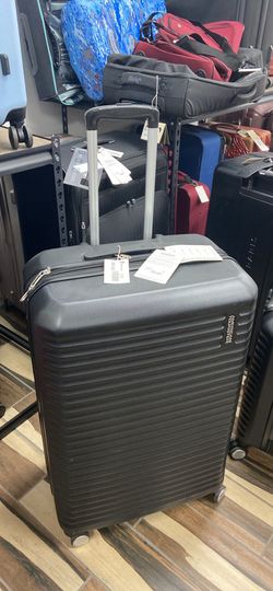 American Tourister Hardside Spinner Luggage 28 inch