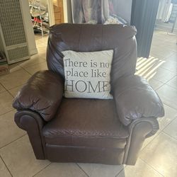 Leather recliner Chair