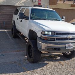 2003 Chevrolet Suburban