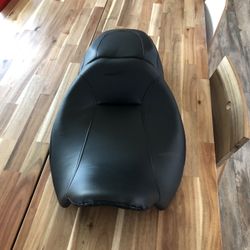 Harley Davidson OEM 24788 LOW Seat