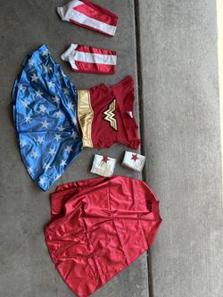 Costume