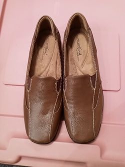 New Pair of Brown Leather Natural Soul by Naturalizer Sz 7 M
