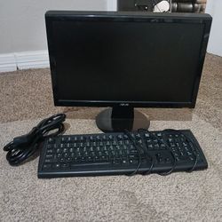 It's A Computer and A Keyboard Just Needs The Tiwer To It And The Cord 