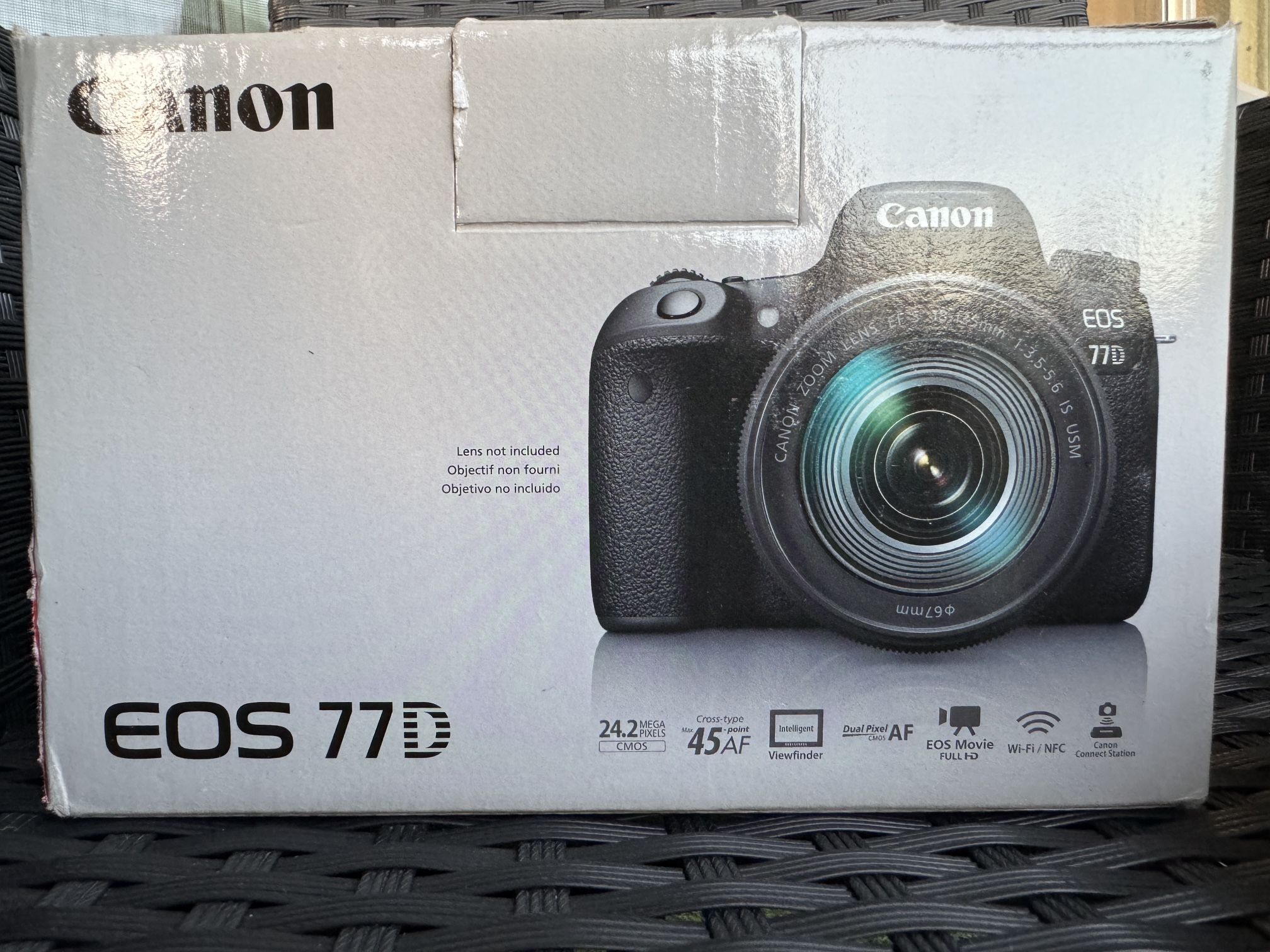 Canon EOS 77D DSLR Camera BODY ONLY