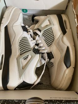 Jordan 4 Military Black Sz 8.5