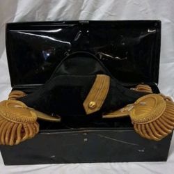 World War I (WWI) US Navy Officer's Bicorn Hat and Epauletts In Original Case