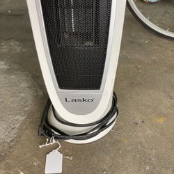Lasko Oscillating Tower Space Heater