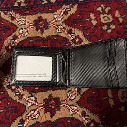 Sleek Carbon Fiber Money Clip Wallet with Card Holder