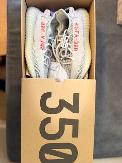 Yeezy 350 Blue Tint M 10.5