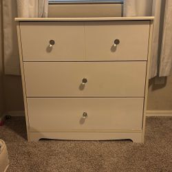 3 Drawer Dresser