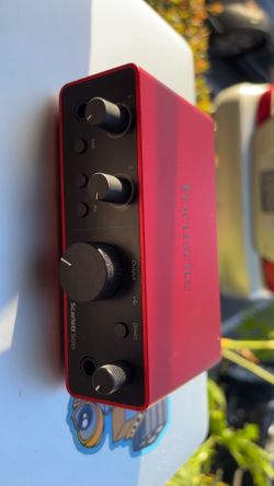 Focusrite Scarlett Solo 4th Gen USB Audio Interface
