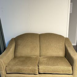Loveseat 