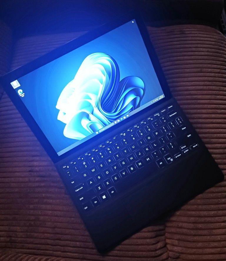 Touchscreen 2 In 1 Dell Latitude Laptop/Tablet Intel Core i5 CPU 8 GB RAM 256 GB SSD Webcam x2 1080P LCD USB C Thunderbolt Port Windows 11 Pro 64 BIT