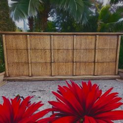 Henredon 9 Drawer Dresser