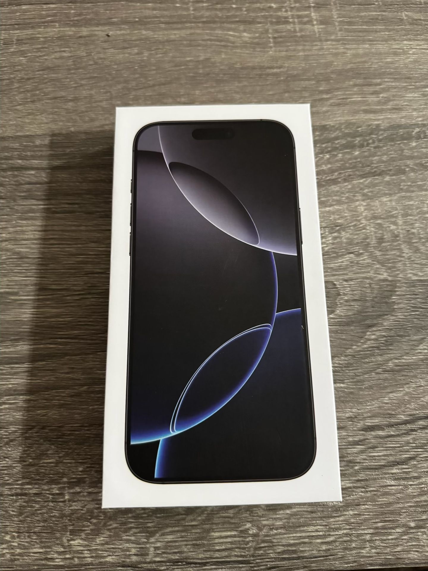 iPhone 16 Pro Max 
