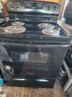 New Amana Electric Range 
