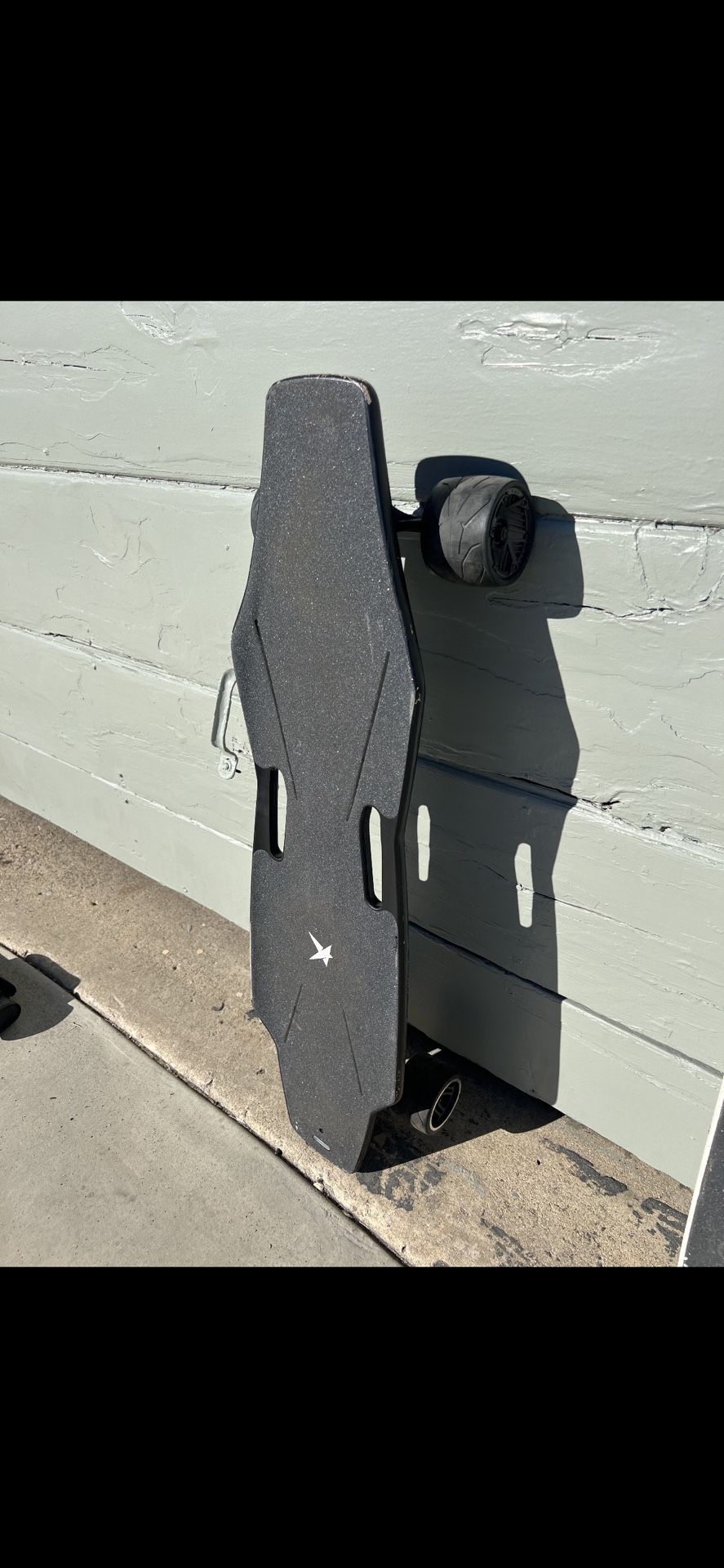 Stark Mobility Electric Skateboard E skateboard First Remoteless Design SOLD AS IS Or For Parts