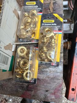 Grommets and installation tools
