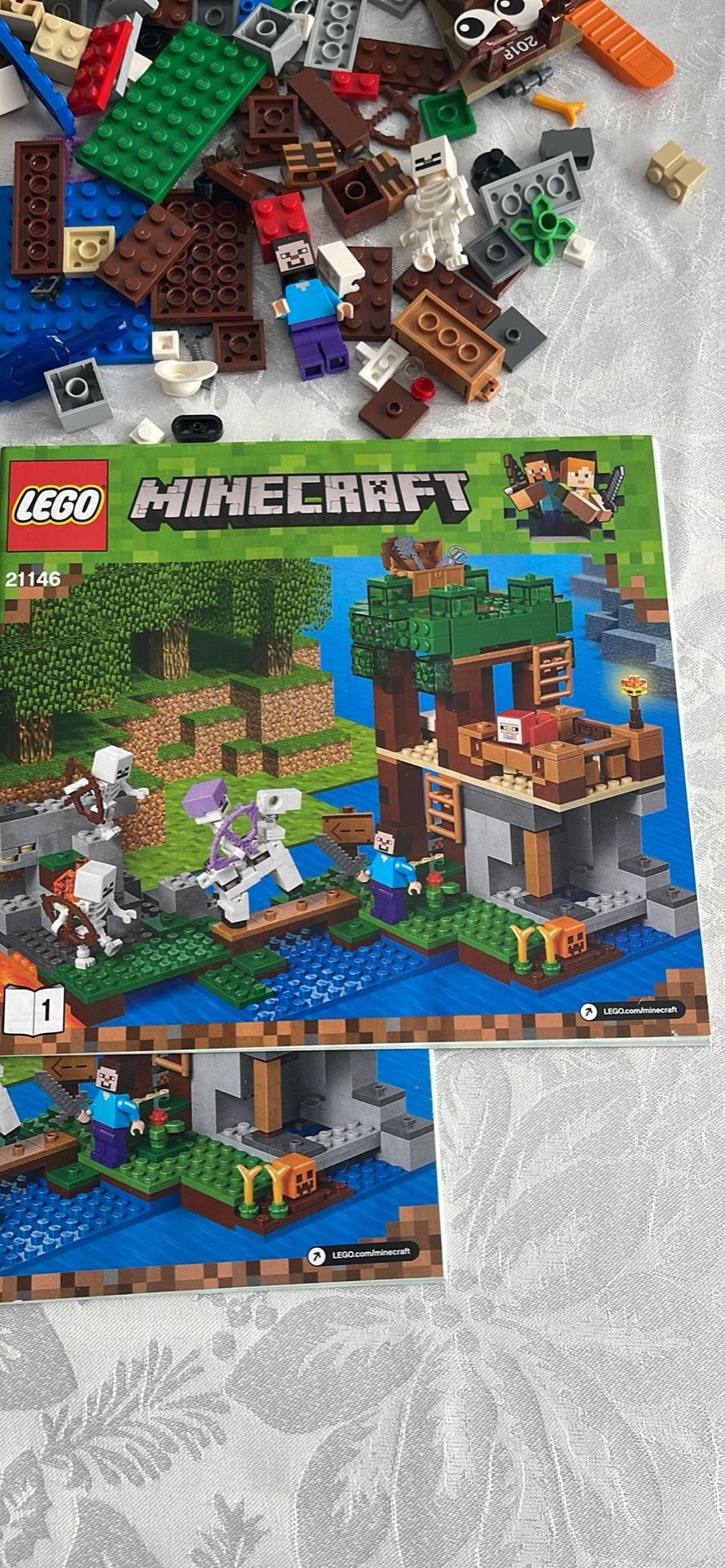 Lego Minecraft The Skeleton Attack
