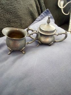 Vintage Sugar & Creamer Set
