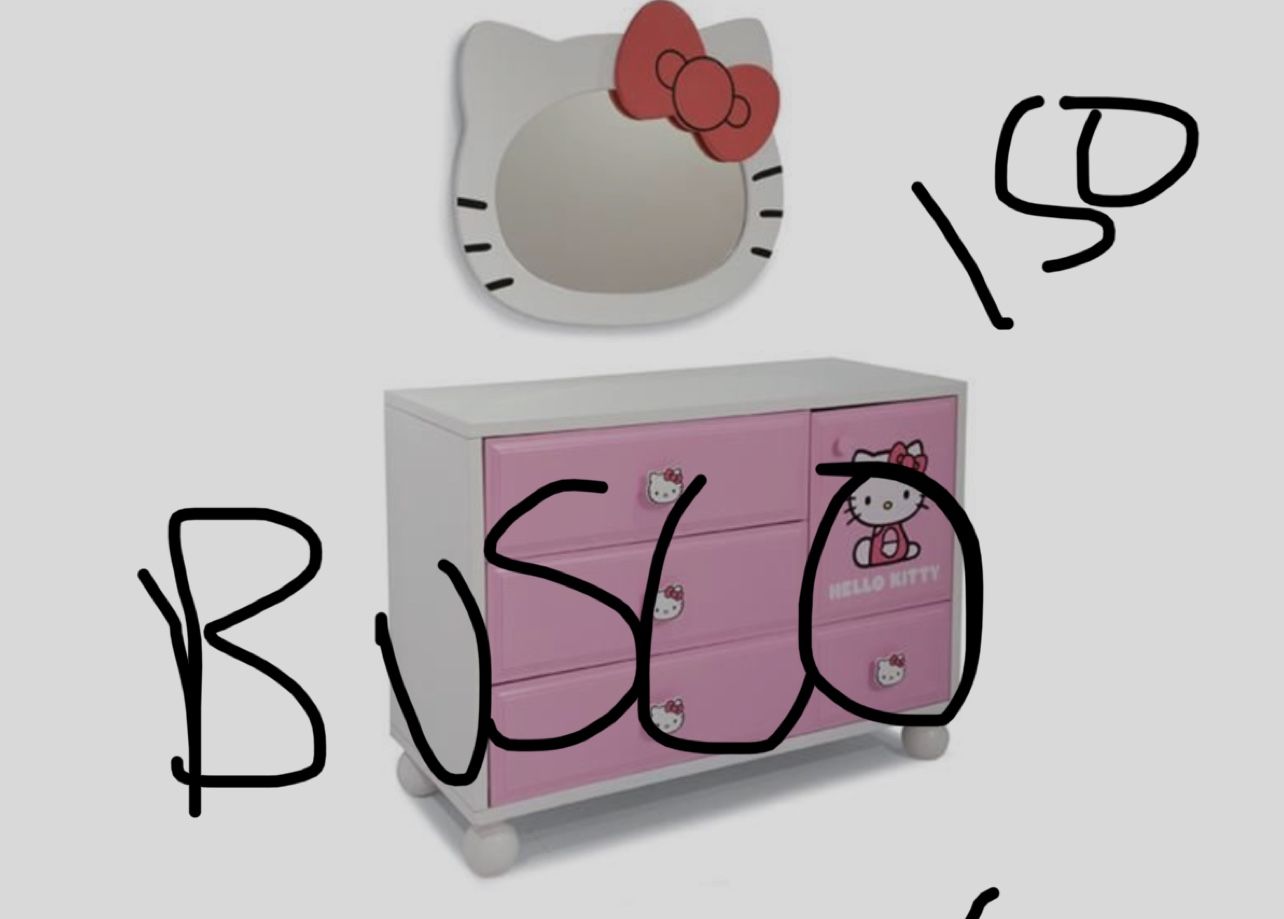 I s o    Hello Kitty  Bedroom Set! 
