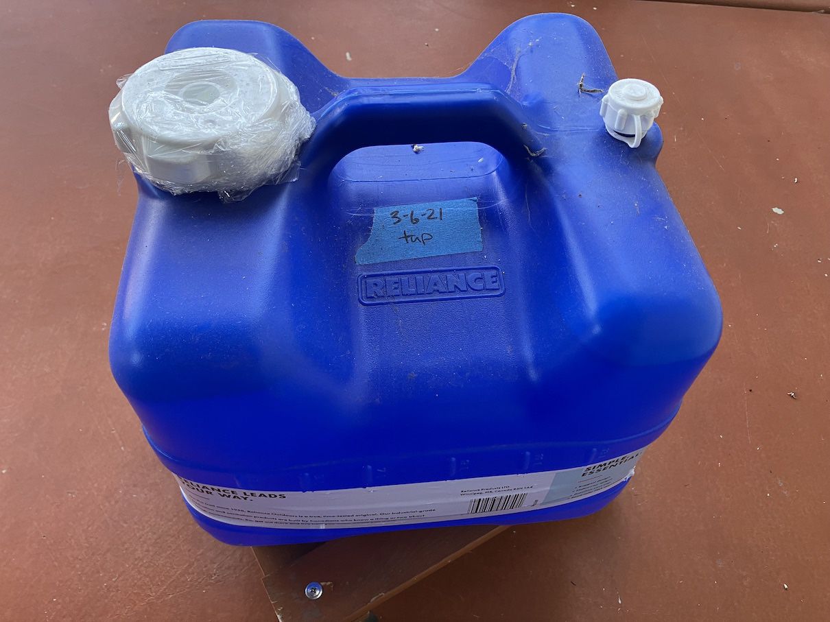 Reliance Aqua-Tainer Water Jug 4 Gal 6 Gallon 