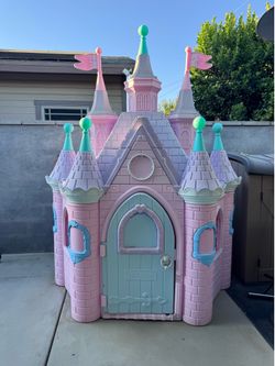 Super Palace Castle Playhouse