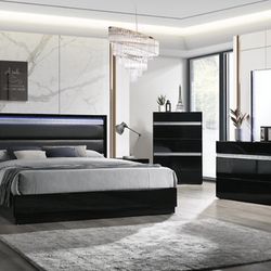 4 Piece Queen Bedroom Set 