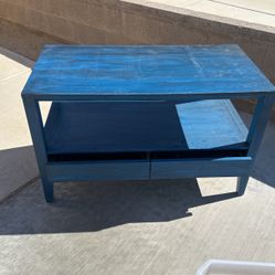 Coffee Table With 2 Storage Drawers