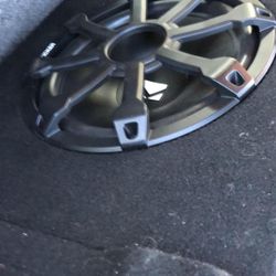 2 10inch Kicker /10inch Rockford Sbwoofer