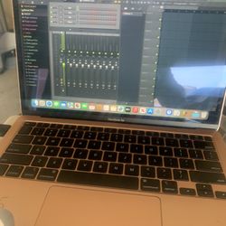 2020 Mac Air Musicians Special Fl Logic Garage Band 13” i5 500 Ssd