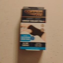 Copper Fit Wrist Brace